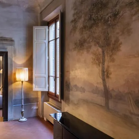 Renaissance Palace Noble Floor Apartment Florença Exterior foto
